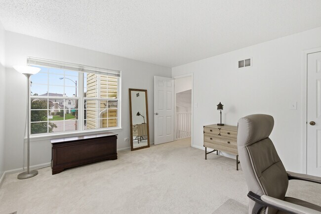 Building Photo - 1411 Clybourne St