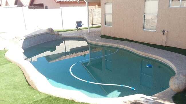 Building Photo - 2910 E Brookwood Ct