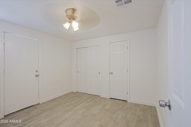 Building Photo - 5123 N 17th Ave