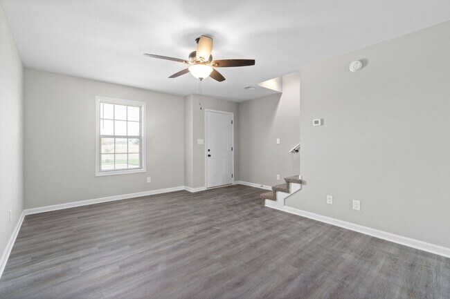 Building Photo - 1007 Glenkirk Dr