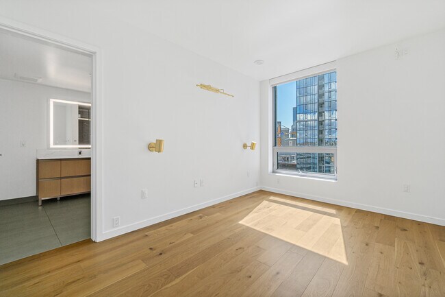 Building Photo - 1808 Minor Ave