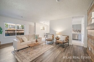 Building Photo - 6540 Delmonico Dr