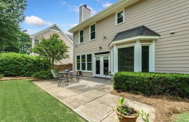 Building Photo - 2465 Devon Leigh Walk NW