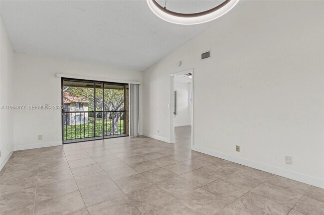 Building Photo - 6551 Arleigh Ct