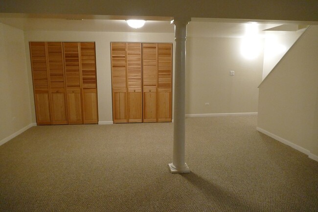 Building Photo - 2832 Skylane Dr