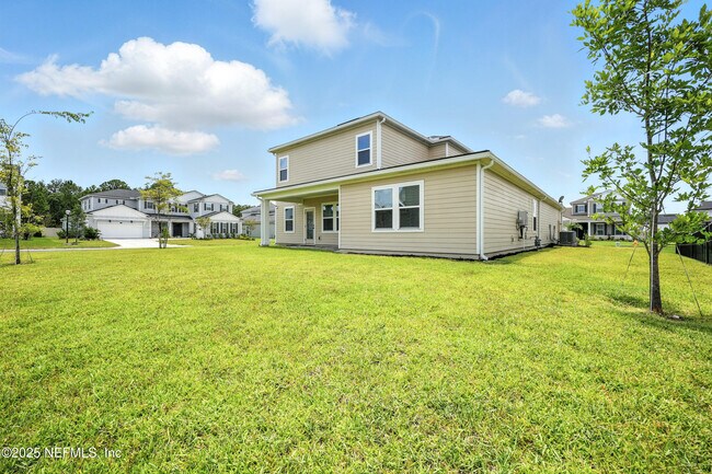 Building Photo - 24 Tradesman Ln