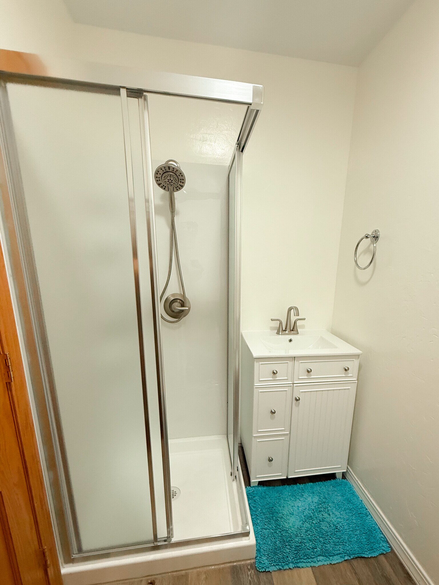 Building Photo - 440 S Peninsula Ln