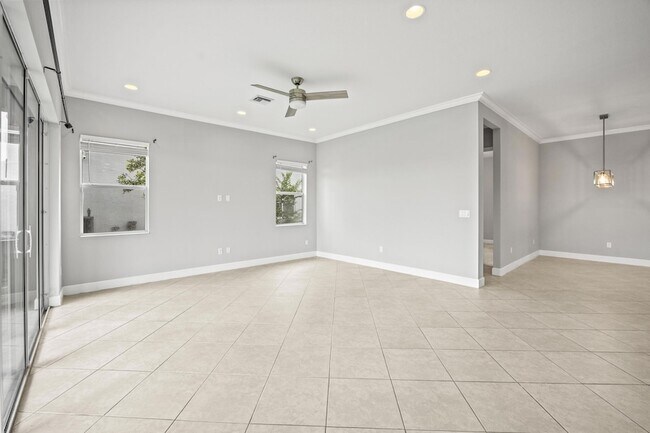 Building Photo - 16007 Whippoorwill Cir