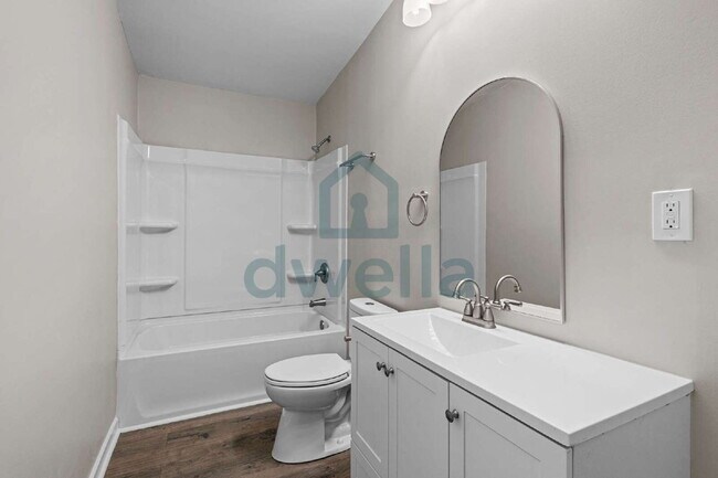 Building Photo - Fully Renovated 3-Bedroom Home on Curtis Drive with Fenced back yard- Beautifully Tranquil Sumter...