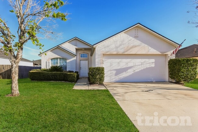 Building Photo - 7403 High Bluff Rd N