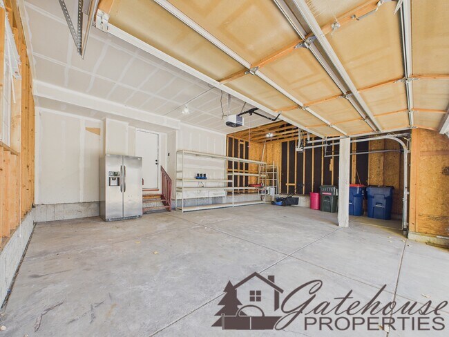 Building Photo - 7765 Lebrun Ct