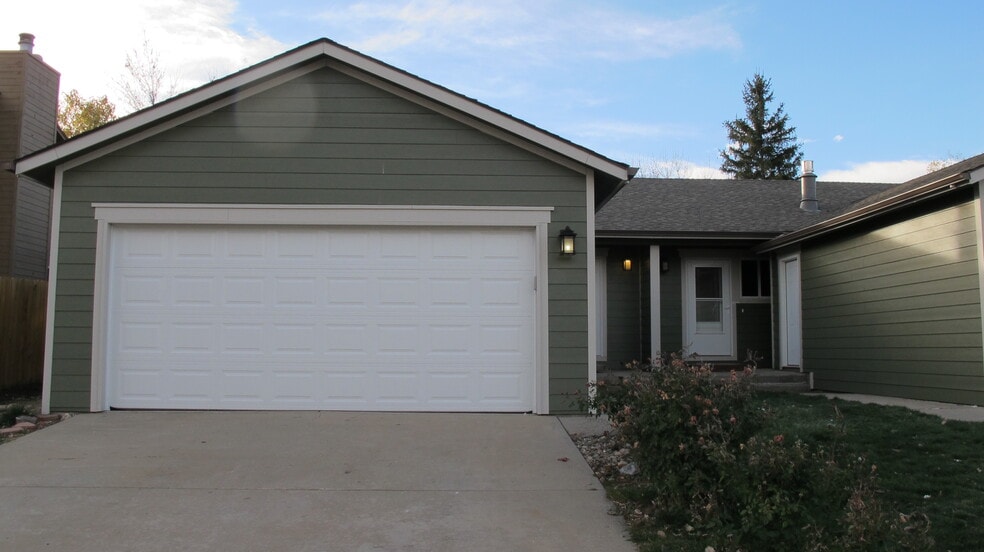 Building Photo - 373 S Dover Ave