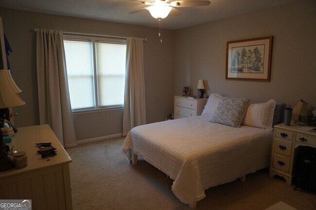 Building Photo - 1515 S Lumpkin St