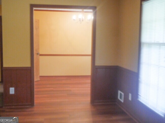 Building Photo - 6451 Edenfield Dr