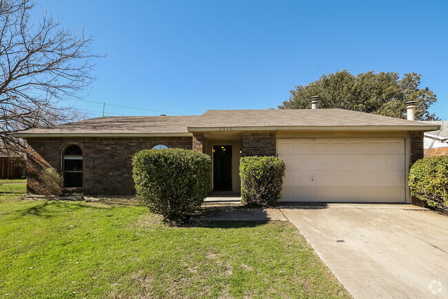 Building Photo - 7317 Knight Dr