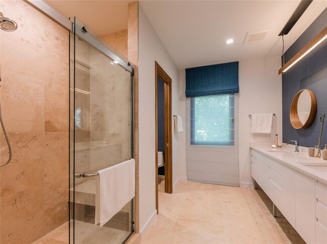 Building Photo - 2806 Geronimo Trail