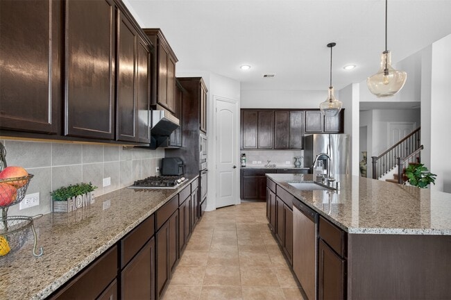 Building Photo - 6007 Marsh Lk Ct