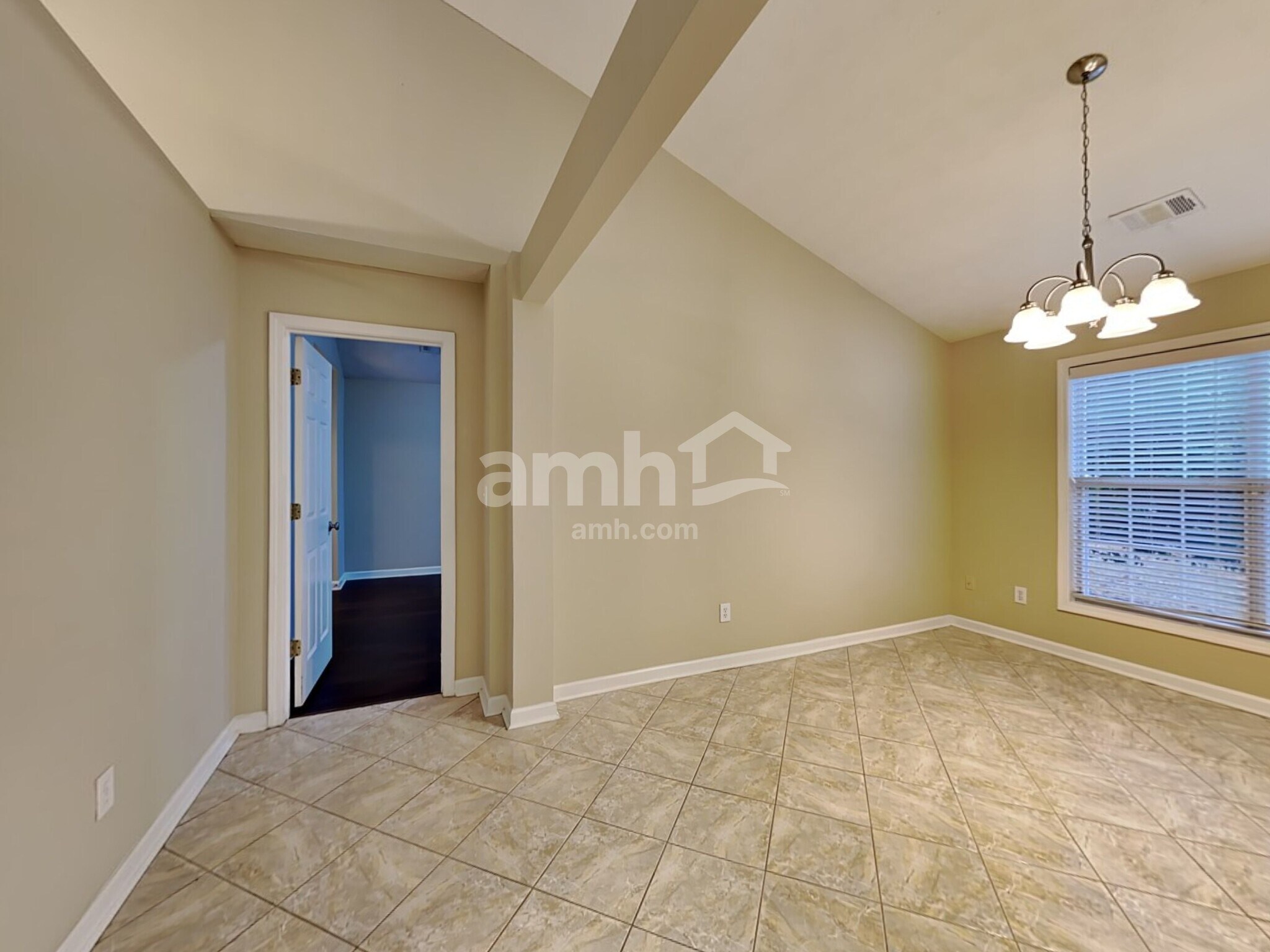 Building Photo - 3270 Hampton Trace Ct