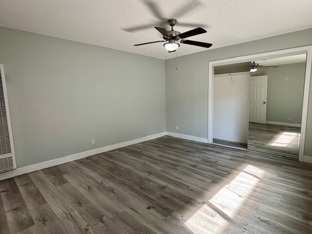 Building Photo - 17132 Emerald Ln