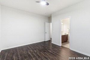 Building Photo - 922 Desert Bluff