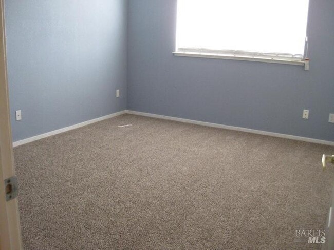 Building Photo - 1616 Paseo Flores Dr