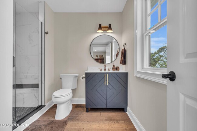 Building Photo - 2118 Edgewood Pl