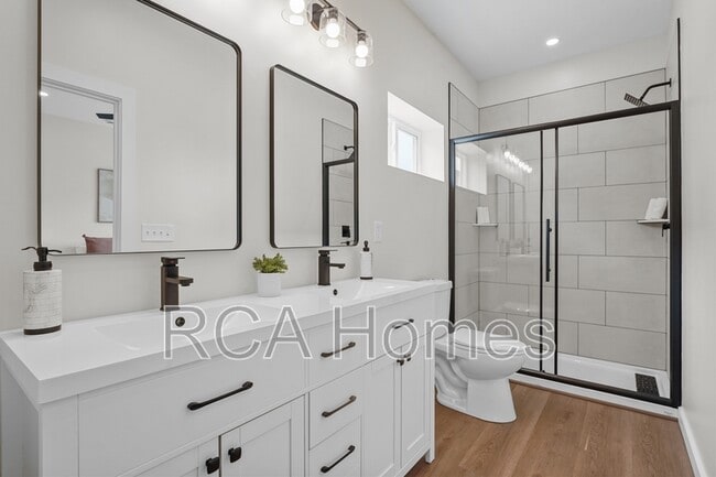 Building Photo - 43 Keystone Ave