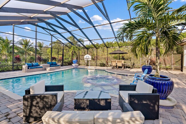 Building Photo - 279 Carina Dr