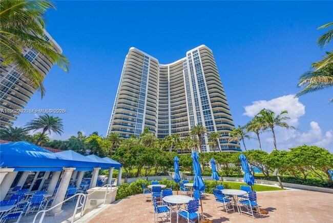 Building Photo - 3200 N Ocean Blvd