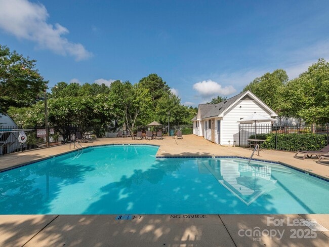 Building Photo - 9327 Timothy Ct