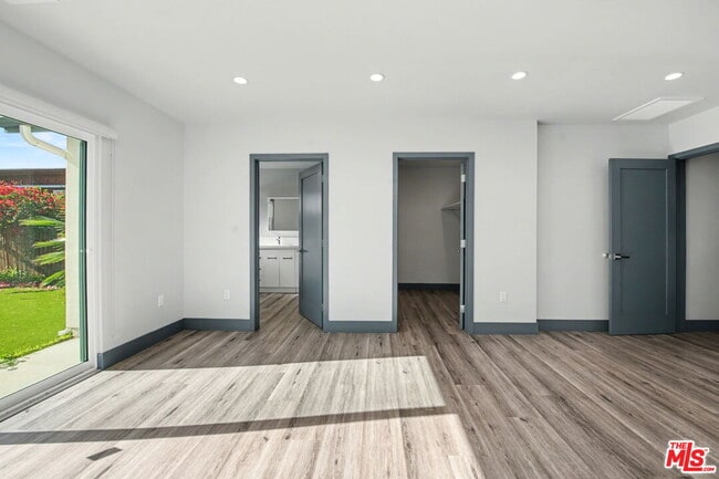 Building Photo - 15134 Friar St