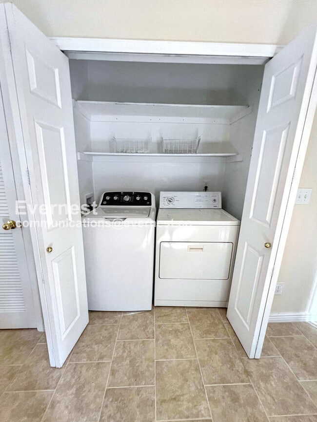 Building Photo - 9600 W Chatfield Ave