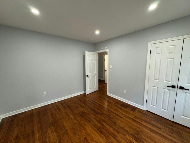 Building Photo - 329 Pine Ridge Rd