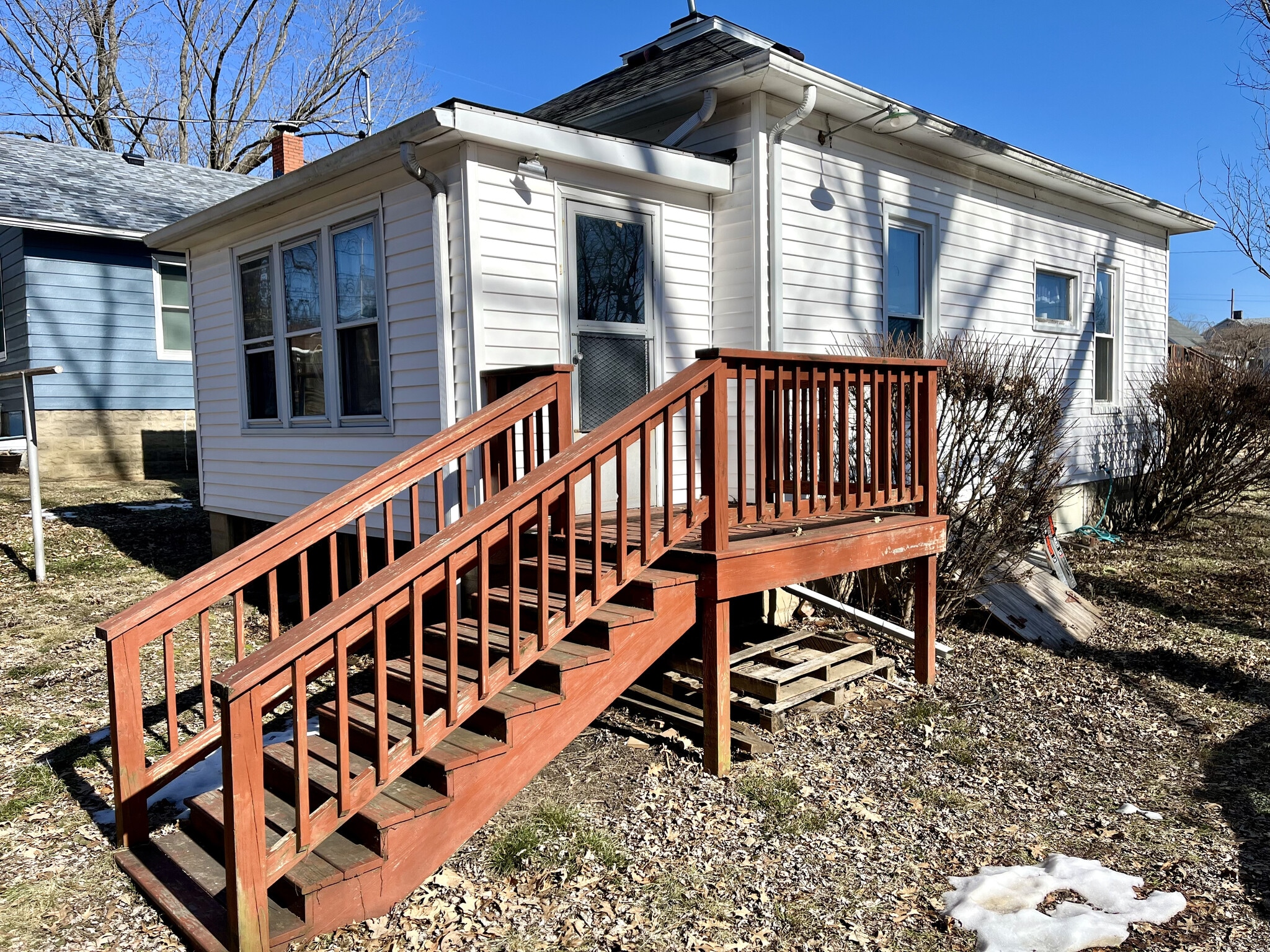 Building Photo - 221 N 7th St