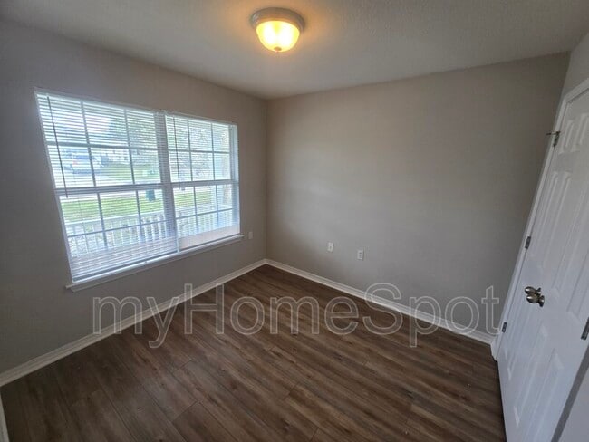 Building Photo - 3115 Flintlock Dr