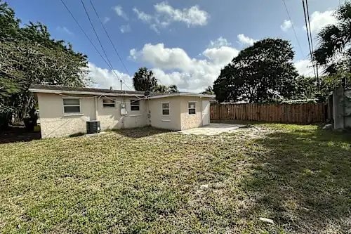 Building Photo - 5670 S 38th Ct