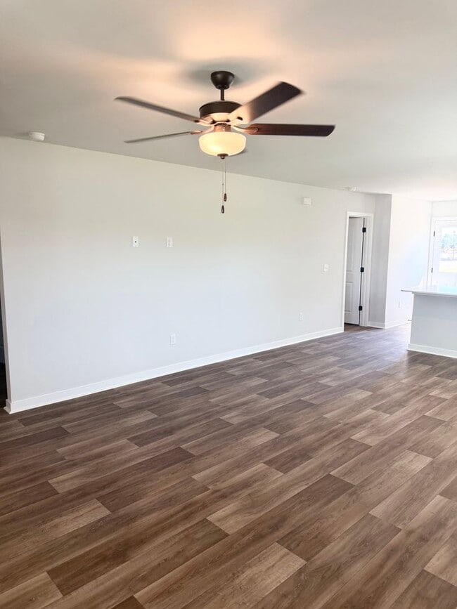 Building Photo - 600 Trotter Ridge Rd
