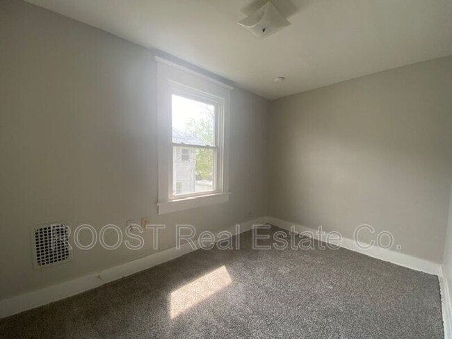 Building Photo - 551-553 E.Cassilly St.