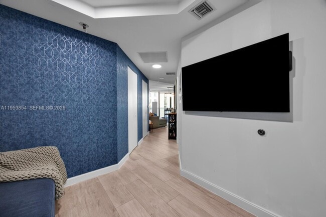 Building Photo - 55 SW 9th St