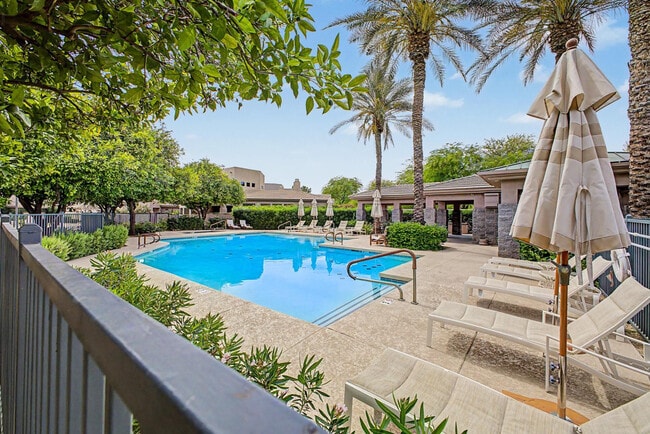 Building Photo - 7262 E Woodsage Ln