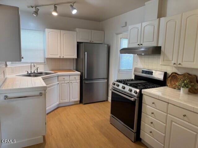 Building Photo - 2513 Foothill Blvd