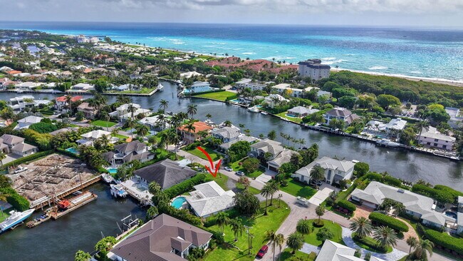 Building Photo - 30 Spanish River Dr