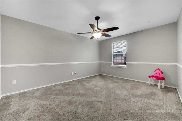 Building Photo - 324 S Mesa Verde Way