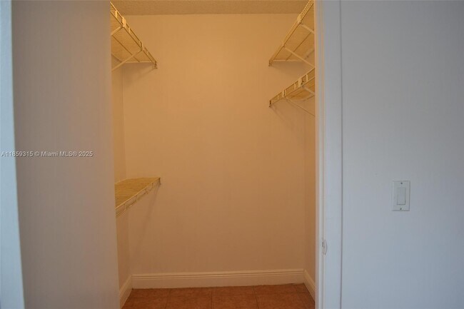 Building Photo - 4541 W McNab Rd