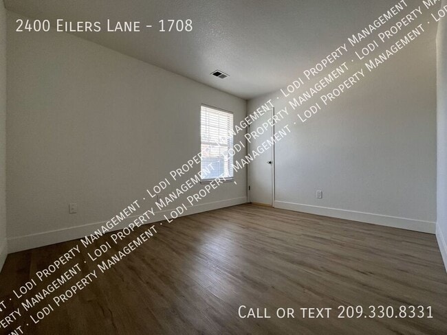 Building Photo - 2400 Eilers Ln