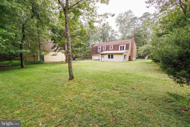Building Photo - 2294 Linden Ave