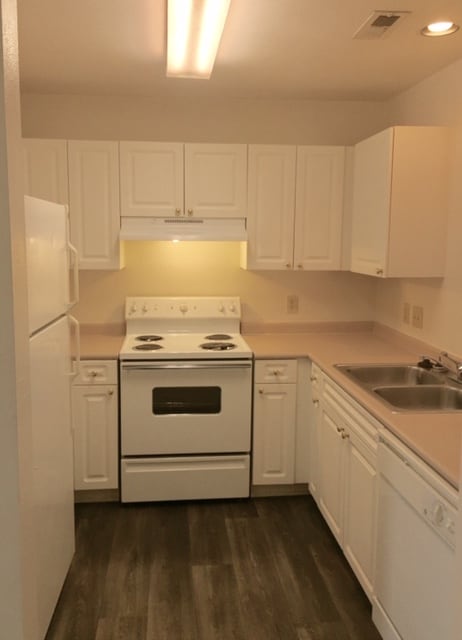 Building Photo - 33 Hamiltons Harbor Dr