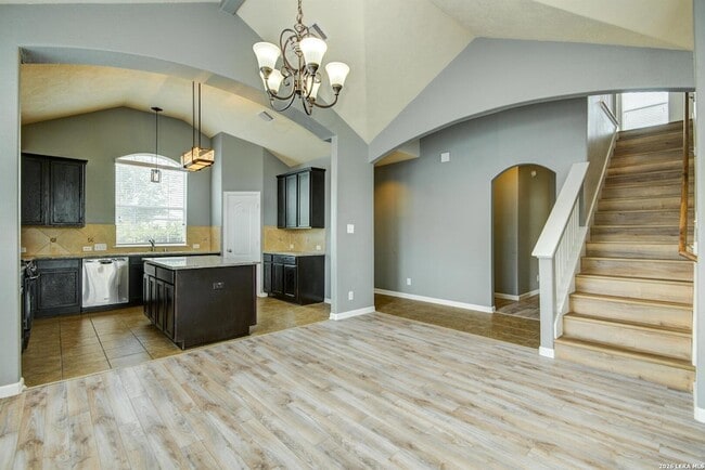 Building Photo - 122 Bright Brook Ln