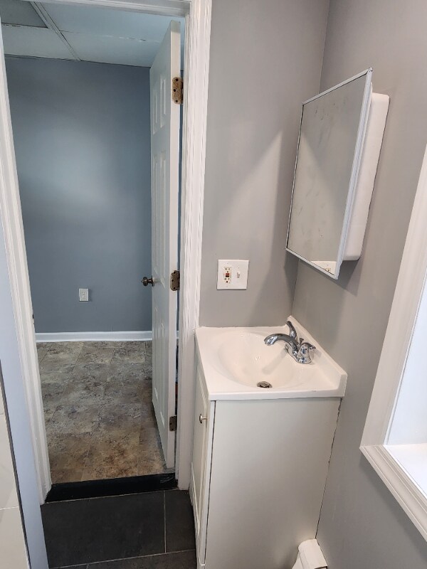 Building Photo - 32 Charles St