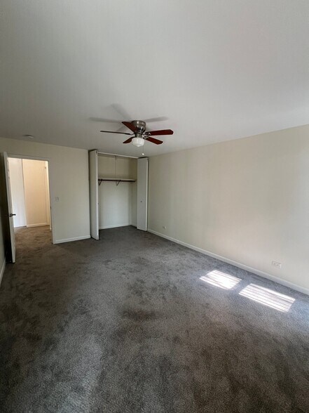 Building Photo - 5550 Abbey Dr